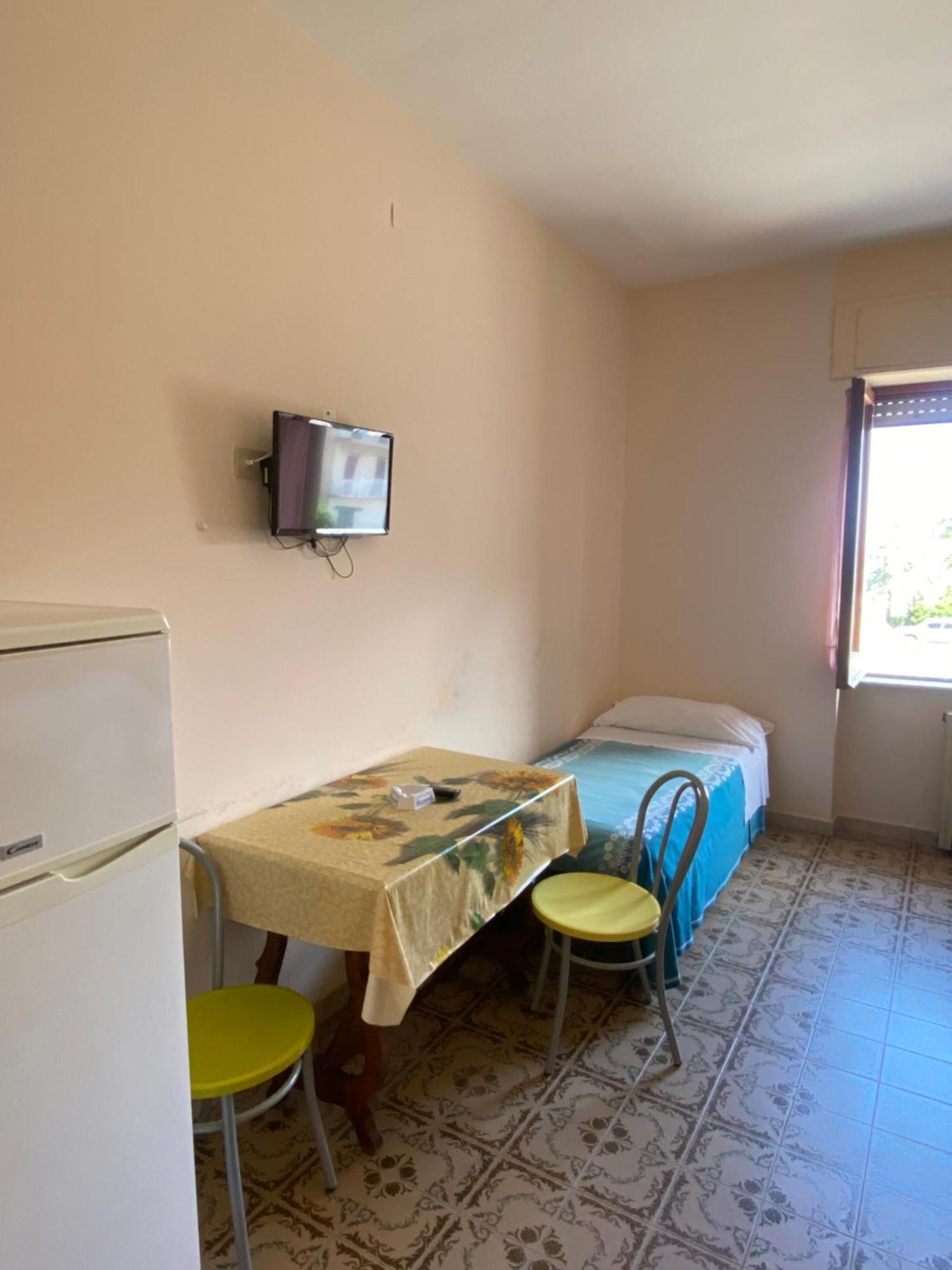 Al Torrione Bed & Breakfast กัมโปรา ซาน โจวานนี ภายนอก รูปภาพ